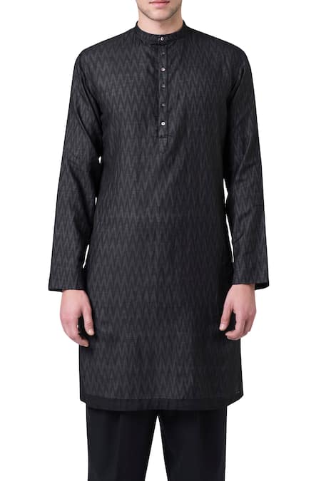 Suketdhir_Black Cotton Silk Ikat Kurta  _Online_at_Aza_Fashions