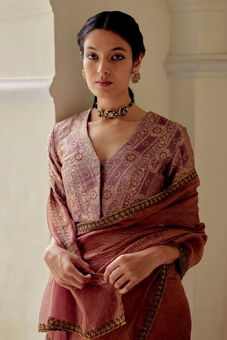 Mimamsaa_Purple Satin Silk Brocade Woven Floral V Neck Sulakshana Blouse_at_Aza_Fashions