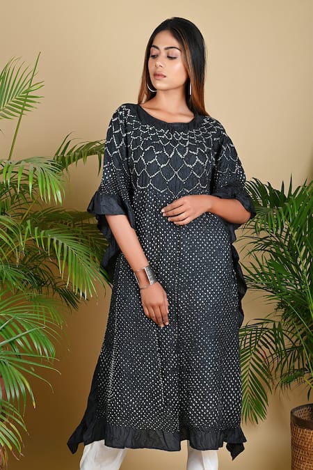 Dyelogue Black Mulberry Silk Round Asymmetric Hem Bandhani Kurta