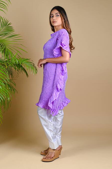 Buy_Dyelogue_Purple Mulberry Silk Round Short Sleeved Bandhani Kurta _Online_at_Aza_Fashions