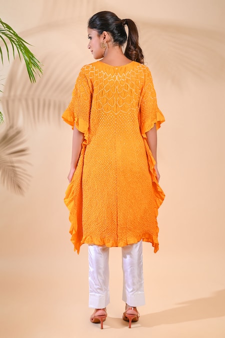 Shop Dyelogue Purple Mulberry Silk Round Bandhani Motif Kurta at Aza Fashions Shop_Dyelogue_Purple Mulberry Silk Round Bandhani Motif Kurta _at_Aza_Fashions