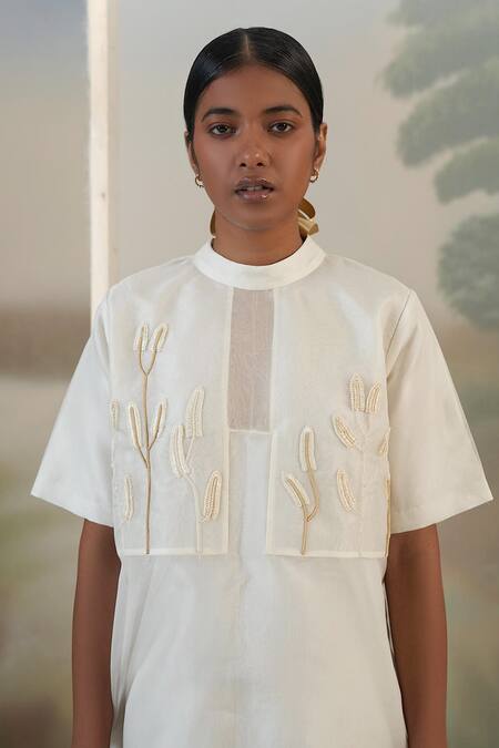 Buy_Febo6_Chanderi And Beige Thread Work In Silk Organza Shift Dress_Online_at_Aza_Fashions