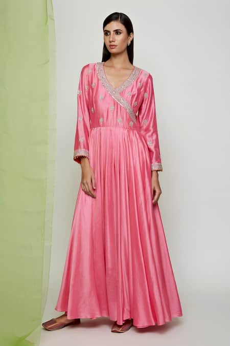 Buy Swati Vijaivargie Pink Cotton Silk V Neck Embroidered Anarkali Online at Aza Fashions Buy_Swati Vijaivargie_Pink Cotton Silk V Neck Embroidered Anarkali _Online_at_Aza_Fashions