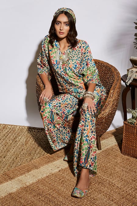 Shop Sva By Sonam & Paras Modi Beige Silk Embroidery V Neck Printed Co-ord Pant Set at Aza Fashions Shop_Sva By Sonam & Paras Modi_Beige Silk Embroidery V Neck Printed Co-ord Pant Set_at_Aza_Fashions