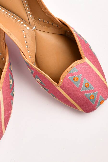 Buy_Swati Vijaivargie_Pink Modal Silk Handcrafted Juttis _Online_at_Aza_Fashions