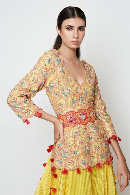 Shop Swati Vijaivargie Yellow Silk Embroidered Kurta Lehenga Set Online at Aza Fashions Shop_Swati Vijaivargie_Yellow Silk Embroidered Kurta Lehenga Set _Online_at_Aza_Fashions