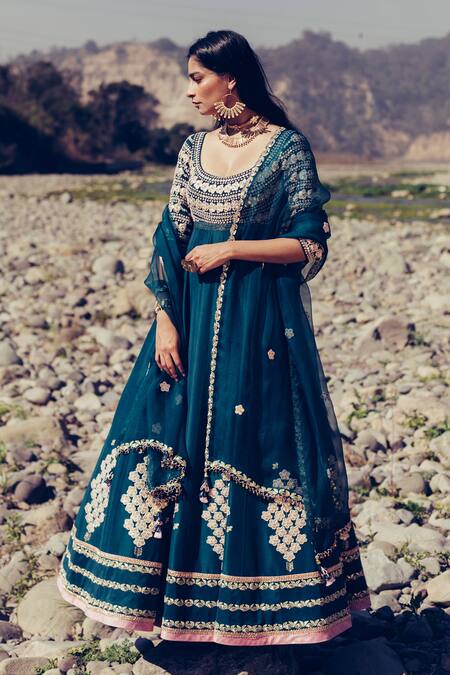 Buy Madzin Green Kurta Dupion Dupatta Organza Hand Embroidered Anarkali With Online at Aza Fashions Buy_Madzin_Green Kurta Dupion Dupatta Organza Hand Embroidered Anarkali With _Online_at_Aza_Fashions