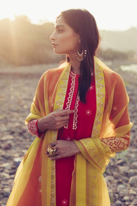 Madzin Red Kurta Silk Chiffon Pant Bamberg Satin Hand Embroidered Sharara Set Online at Aza Fashions Madzin_Red Kurta Silk Chiffon Pant Bamberg Satin Hand Embroidered Sharara Set _Online_at_Aza_Fashions