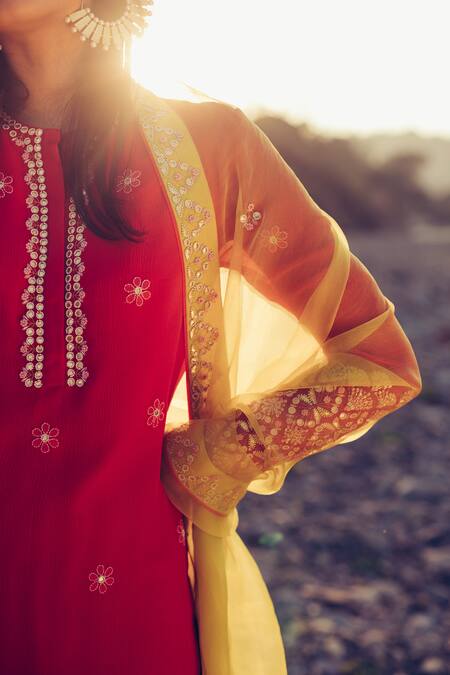 Madzin Red Kurta Silk Chiffon Pant Bamberg Satin Hand Embroidered Sharara Set at Aza Fashions Madzin_Red Kurta Silk Chiffon Pant Bamberg Satin Hand Embroidered Sharara Set _at_Aza_Fashions