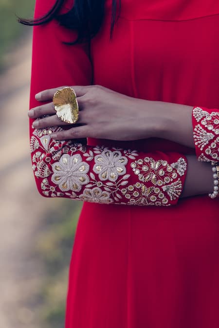 Shop Madzin Red Silk Georgette Boat Embroidered Asymmetric Kurta Pant Set Online at Aza Fashions Shop_Madzin_Red Silk Georgette Boat Embroidered Asymmetric Kurta Pant Set _Online_at_Aza_Fashions