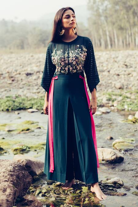 Buy Madzin Green Silk Georgette Round Hand Embroidered Jumpsuit Online at Aza Fashions Buy_Madzin_Green Silk Georgette Round Hand Embroidered Jumpsuit _Online_at_Aza_Fashions