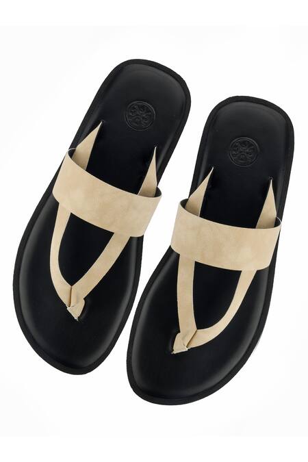 SKO Beige V Strap Slippers 