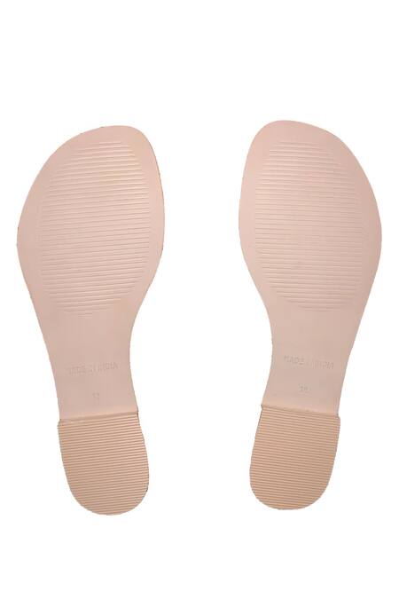 Buy_Sandalwali_Gold Embroidery Bead Starfish Sandals _Online_at_Aza_Fashions