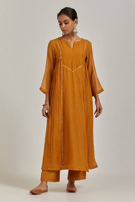 Buy Ikshita Choudhary Yellow Chanderi Embroidered Chita Notched Panelled Kurta Pant Set Online at Aza Fashions Buy_Ikshita Choudhary_Yellow Chanderi Embroidered Chita Notched Panelled Kurta Pant Set_Online_at_Aza_Fashions