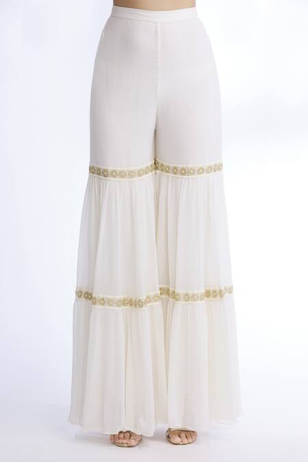 Shop Sozenkari White Organza, Chiffon, Pure Silk Chanderi V Neck Embroidered Kurta Set Online at Aza Fashions Shop_Sozenkari_White Organza, Chiffon, Pure Silk Chanderi V Neck Embroidered Kurta Set _Online_at_Aza_Fashions