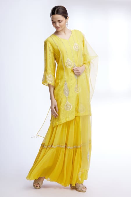 Sozenkari Yellow Organza, Chiffon, Pure Silk Chanderi V Neck Embroidered Kurta Set 