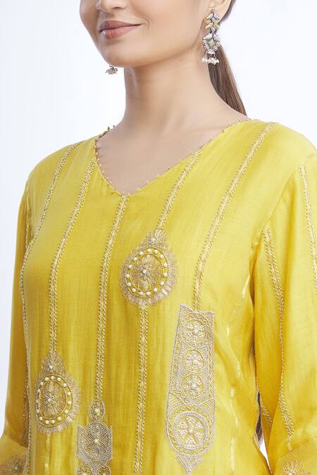 Sozenkari Yellow Organza, Chiffon, Pure Silk Chanderi V Neck Embroidered Kurta Set at Aza Fashions Sozenkari_Yellow Organza, Chiffon, Pure Silk Chanderi V Neck Embroidered Kurta Set _at_Aza_Fashions