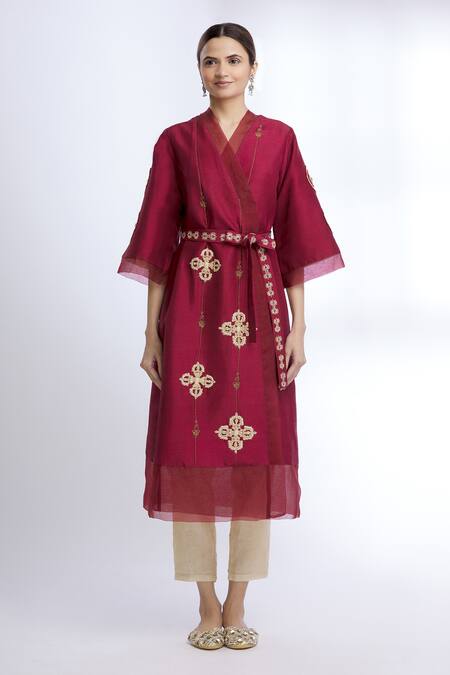 Buy_Sozenkari_Maroon Organza, Pure Silk V Neck Dress With Belt _Online_at_Aza_Fashions