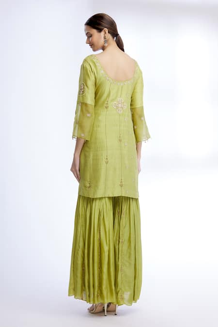 Shop Sozenkari Green Organza, , Muslin Round Embroidered Kurta Set at Aza Fashions Shop_Sozenkari_Green Organza, , Muslin Round Embroidered Kurta Set _at_Aza_Fashions