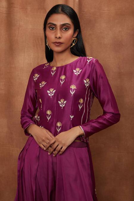 Jajobaa_Purple Maheshwari Silk Embroidered Silver Draped Dhoti Pant With Asymmetric Top_at_Aza_Fashions