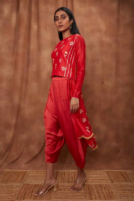 Jajobaa_Red Maheshwari Silk Embroidered Silver Draped Dhoti Pant With Asymmetric Top_Online_at_Aza_Fashions
