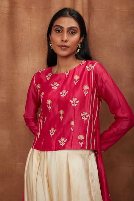 Jajobaa_Pink Maheshwari Silk Embroidered Silver Draped Dhoti Pant With Asymmetric Top_at_Aza_Fashions