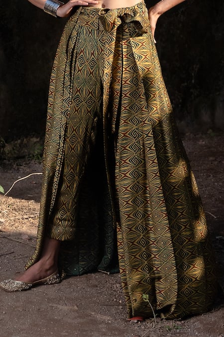 Shop Nitara Dhanraj Label Yellow , Raw Mirror And Thread Embroidery, Zardozi Draped Pant & Top Set Online at Aza Fashions Shop_Nitara Dhanraj Label_Yellow , Raw Mirror And Thread Embroidery, Zardozi Draped Pant & Top Set _Online_at_Aza_Fashions