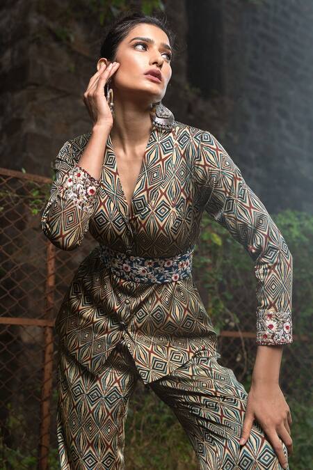 Nitara Dhanraj Label_Blue , Raw Geometric Motifs V Neck Printed Jacket And Pant Set _Online_at_Aza_Fashions