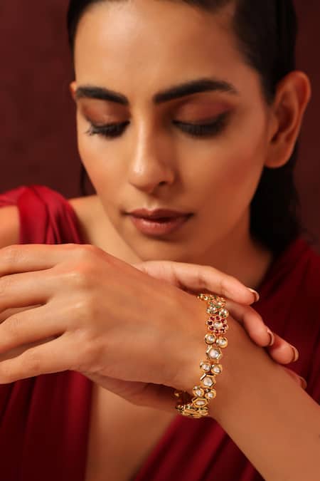 Swabhimann_Red Imitation Diamonds Floral Geometric Kundan Embellished Kada _Online_at_Aza_Fashions