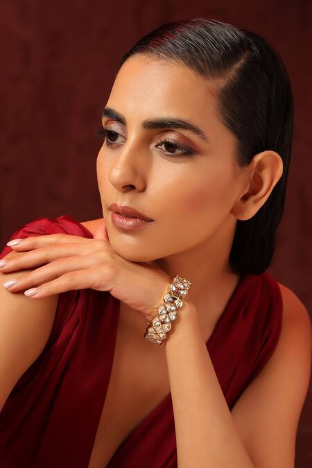 Buy_Swabhimann_Gold Plated Imitation Diamonds Geometric Cut Work Pattern Kada _Online_at_Aza_Fashions