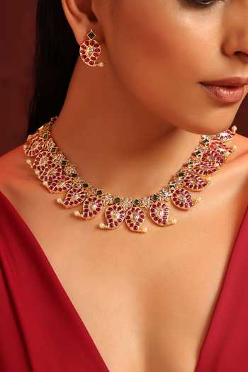 Buy_Swabhimann_Red Diamonds, Pearls Kundan Embellished Necklace Set _Online_at_Aza_Fashions