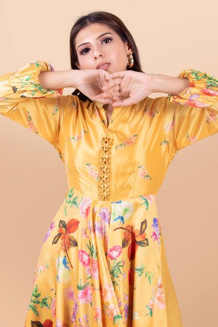 Buy_Jajobaa_Beige Modal Satin Printed Kurta And Dhoti Pant Set_Online_at_Aza_Fashions