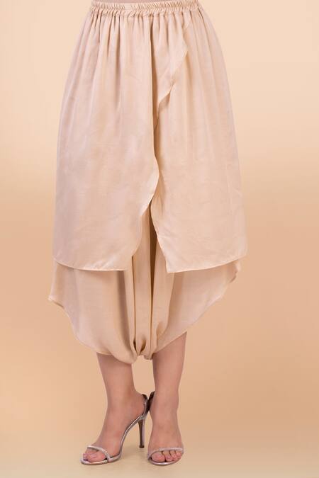 Jajobaa_Red Banarasi Silk Embroidery V Neck Asymmetric Kurta And Dhoti Pant Set_at_Aza_Fashions