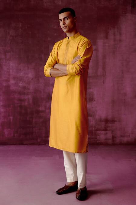 Pouli Pret_Yellow , Lining Thread Geometric Embroidered Kurta _Online_at_Aza_Fashions