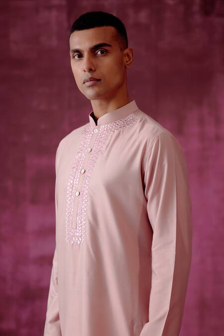 Buy Pouli Pret Pink , Lining Mirror, Thread Kurta Online at Aza Fashions Buy_Pouli Pret_Pink , Lining Mirror, Thread Kurta _Online_at_Aza_Fashions