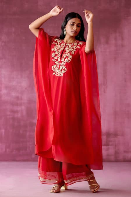 Pouli Pret Red Georgette Organza Embroidered Zardozi Keyhole Kaftan And Pant Set 