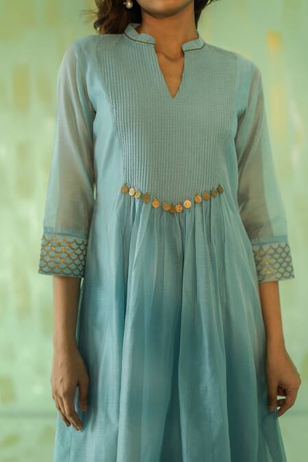 Buy_Pouli Pret_Blue Organza, Chanderi, Lining Cotton Mirror, Sequin, Zari Kurta Pant Set _Online_at_Aza_Fashions