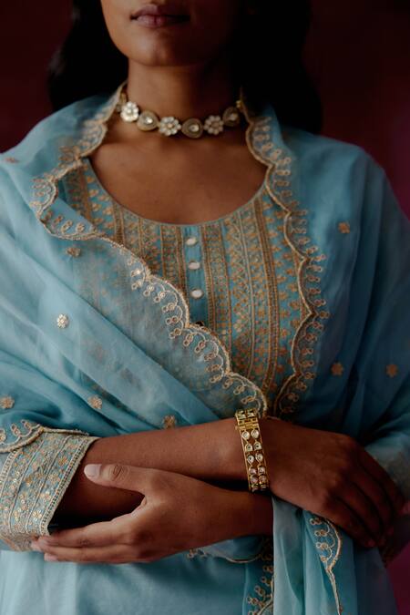 Buy_Pouli Pret_Blue Organza, Chanderi, Lining Cotton Mirror, Sequin, Zari Round Kurta Pant Set _Online_at_Aza_Fashions