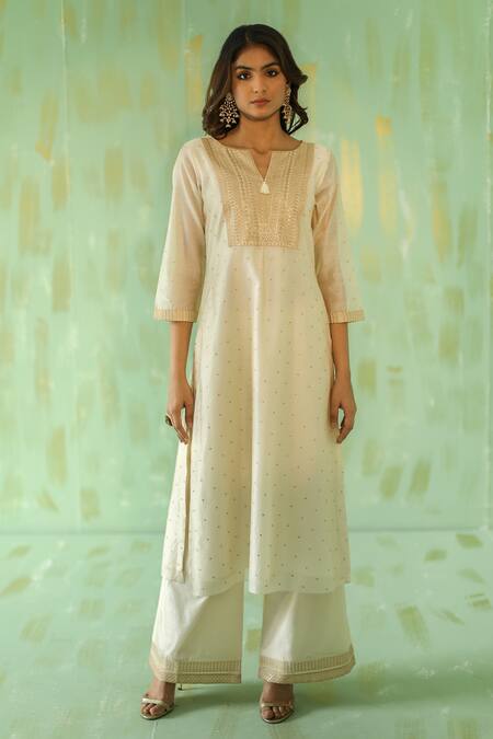Pouli Pret_Off White Chanderi, Lining Cotton, Silk Kota Embroidered Kurta Pant Set _Online_at_Aza_Fashions
