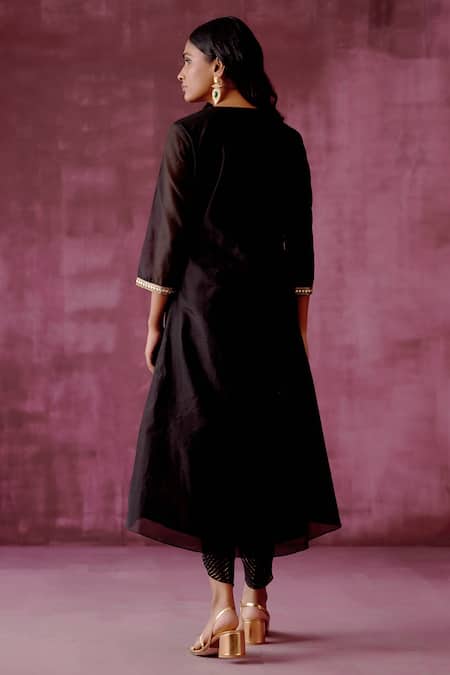 Shop Pouli Pret Black , Chanderi, Lining Mughal Embroidered Kurta And Dhoti Pant Set at Aza Fashions Shop_Pouli Pret_Black , Chanderi, Lining Mughal Embroidered Kurta And Dhoti Pant Set _at_Aza_Fashions