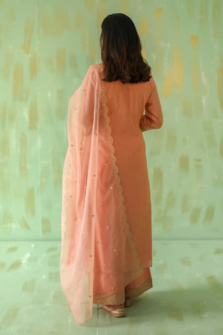 Shop Pouli Pret Pink Organza, Chanderi, Lining Cotton Mirror, Sequin, Zari Round Kurta Pant Set at Aza Fashions Shop_Pouli Pret_Pink Organza, Chanderi, Lining Cotton Mirror, Sequin, Zari Round Kurta Pant Set _at_Aza_Fashions