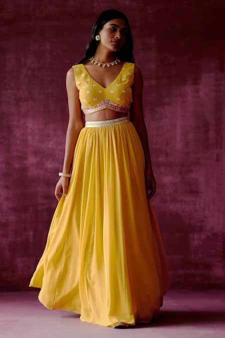 Pouli Pret_Yellow Organza, Georgette, Lining Shantoon Floral V Neck Gathered Lehenga Set _Online_at_Aza_Fashions