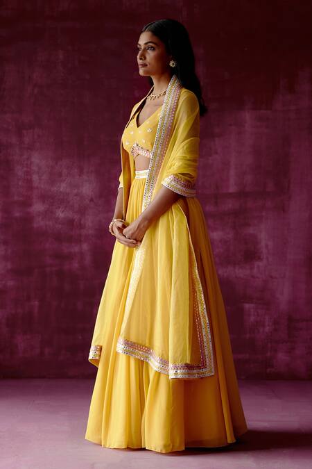 Buy_Pouli Pret_Yellow Organza, Georgette, Lining Shantoon Floral V Neck Gathered Lehenga Set _Online_at_Aza_Fashions