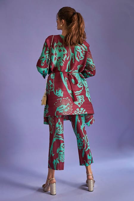 Tasuvure Olivia Floral Print Tunic & Flared Pant Set 
