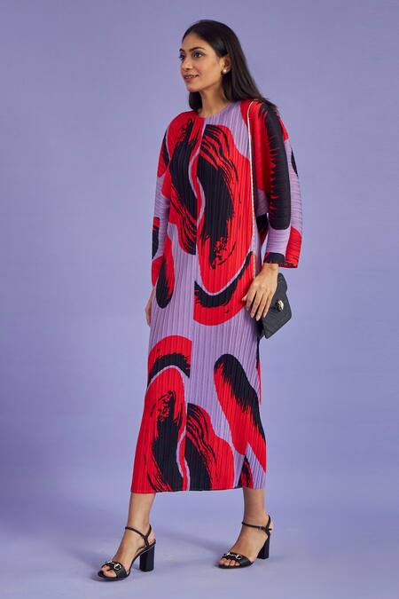 Tasuvure_Purple Pleated Fabric Abstract Print Round Wesley Dress_Online_at_Aza_Fashions