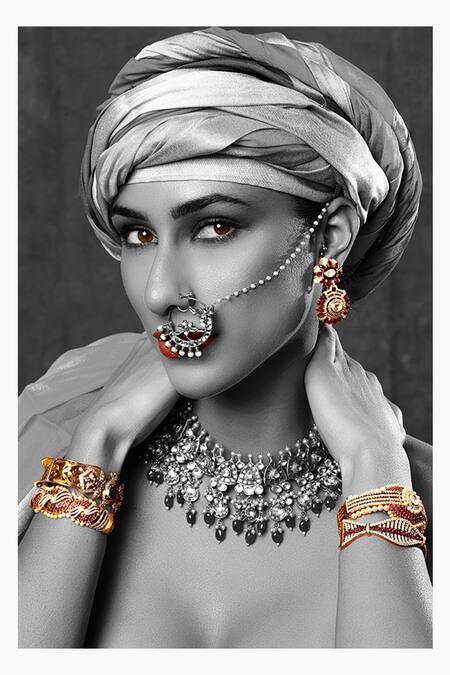 Shop_Tsara_Gold Plated Cutwork Stone Bangle - Single Pc_Online_at_Aza_Fashions