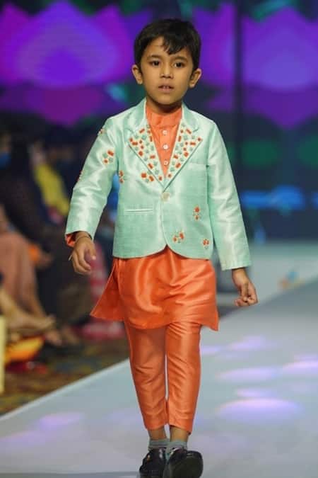 Tutus By Tutu_Blue Silk, Crepe Embroidery Blazer And Kurta Set_Online_at_Aza_Fashions