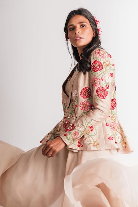 Shop_Taavare_Peach , Raw Top Sweetheart Jacket Lapel Embroidered And Pant Set _at_Aza_Fashions
