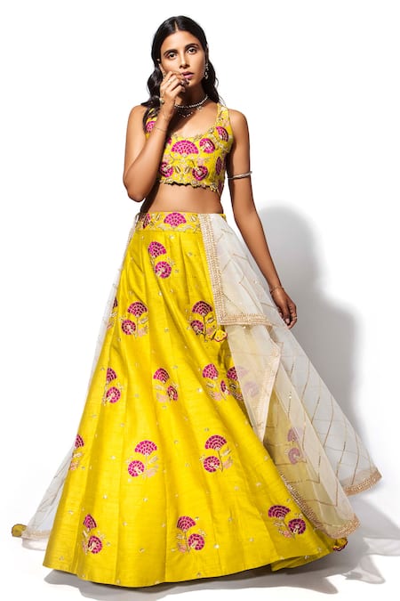 Taavare Embroidered Lehenga Set 