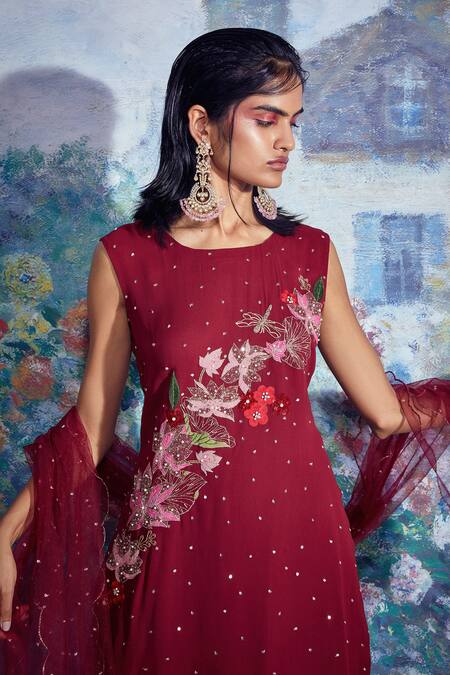 Shop Taavare Maroon Tulle, Georgette Round Embroidered Kurta Sharara Set at Aza Fashions Shop_Taavare_Maroon Tulle, Georgette Round Embroidered Kurta Sharara Set_at_Aza_Fashions